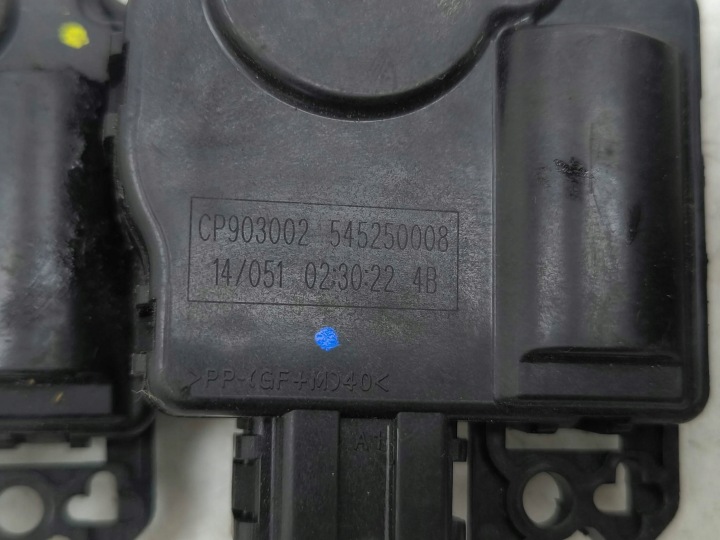 JEEP CHEROKEE PETIT MOTEUR CAPOTS CONDUIT D'AIR 2015 545250008
