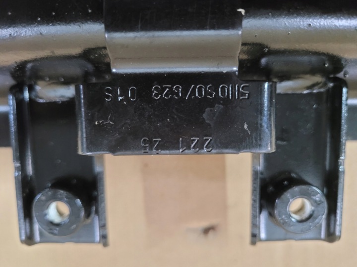 RENFORCEMENT POUTRE PARE-CHOCS AVANT VW GOLF VIII 2019-