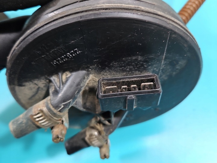 POMPE POMPE CARBURANTS VW PASSAT B4 1.8 JEDN 3A9919051J