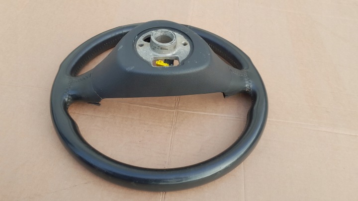 NOIRE VOLANT À TROIS BRAS AVEC CHANGEMENT VITESSE AUDI A6 C5 A4 B5 B6 A3