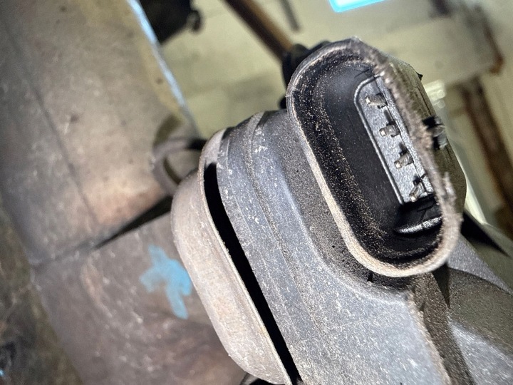 SILENCIEUX BMW X1 (F48) 8619483 2.0L GASOLINE 170KW 2020