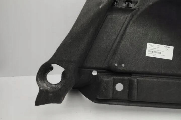 GAUCHE GARNITURE COUVERCLES DE COFFRE AUDI A1 SPORTBACK (8XA, 8XF) 82A867761 1.0L