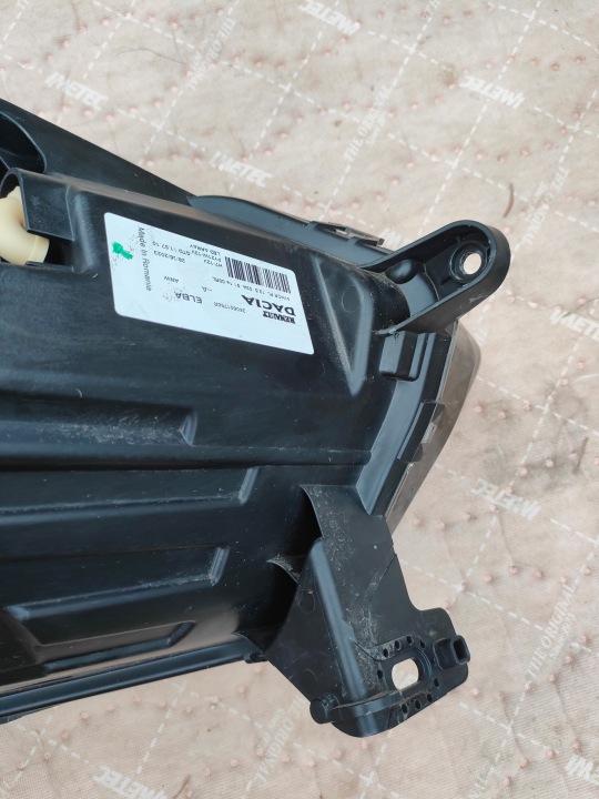 PHARE AVANT AVANT GAUCHE LED DACIA SANDERO 3 III JOGGER 20- 260601750R