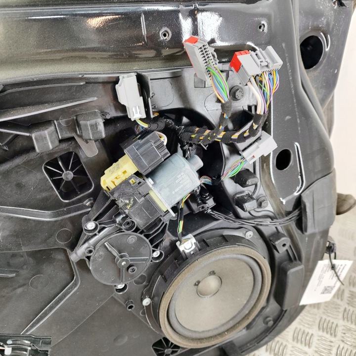 FORD FIESTA 2016 GAUCHE CÔTÉ PORTES AVANT