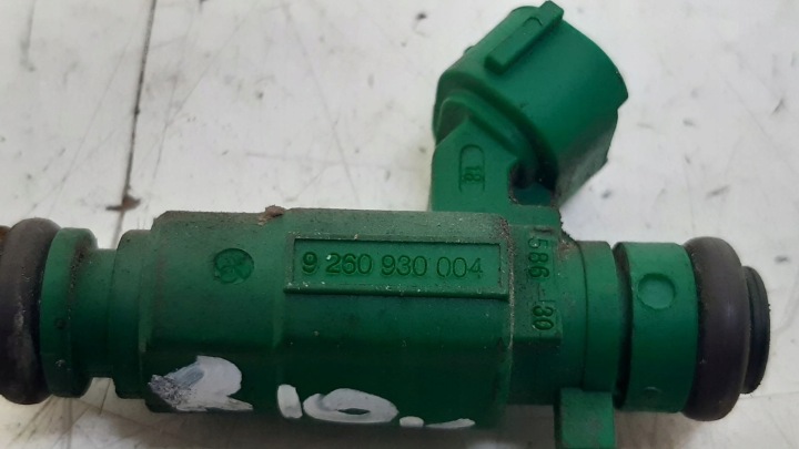 INJECTEUR KIA RIO II 1,4