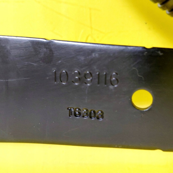 AGRAFE COURROIE SÉCURITÉ DROIT AVANT HONDA CIVIC 1039116 NR728