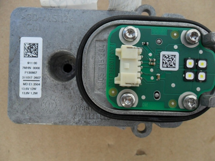 MODULE LED JEZ MERCEDES P130867 CLA GLA W205