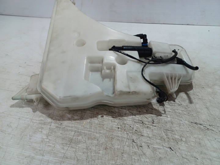 BMW 3 E92 COUPÉ E93 RÉSERVOIR RÉSERVOIR LAVE-GLACES XÉNON POMPES 7157146