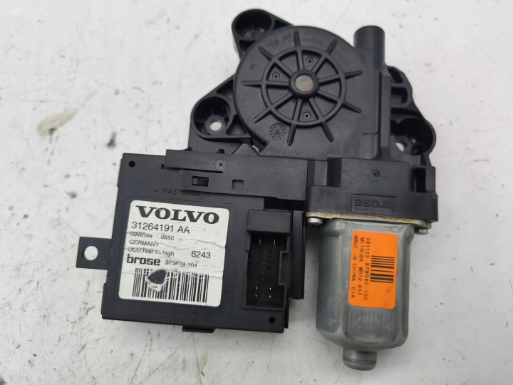 VOLVO V50 DROITE CÔTÉ PETIT MOTEUR ÉLÉVATEUR VITRES PORTES ARRIÈRE