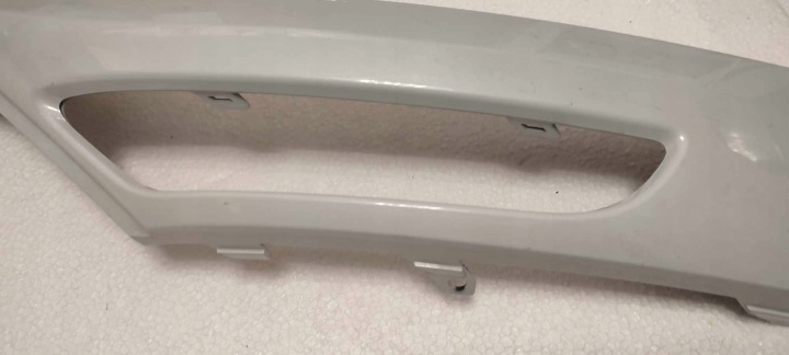 JAGUAR E PACE J9C3-17E792-A PROTECTION GAUCHE HALOGÈNE J9C3-17E792-A
