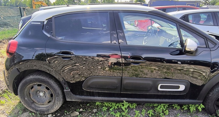 PORTES GAUCHE AVANT GAUCHE AVANT CITROEN C3 III16- EEUD LIFT 20- 23R AIRBUMP