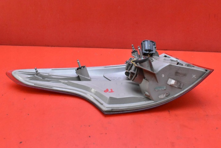 PHARE DROITE ARRIÈRE ARRIÈRE BM51-13404-G FORD FOCUS MK3 UNIVERSEL 11-15