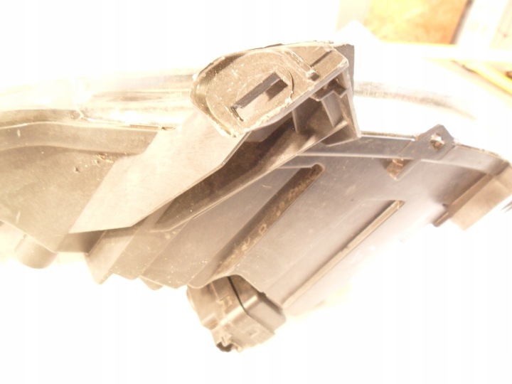 CITROEN C1 2009- PHARE DROIT AVANT 81110-0H090