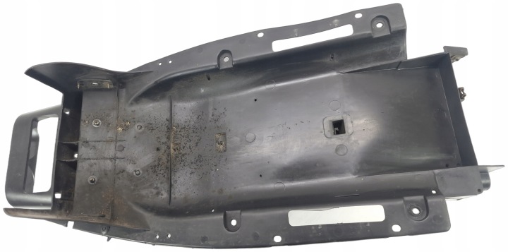 YAMAHA R1 RN01 98R PASSAGE DE ROUE REMPLISSAGE FINITION CARÉNAGE PLASTIQUE ARRIÈRE