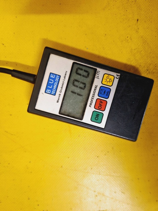 AILE GAUCHE AVANT AVANT OPEL CORSA C 00-03 LAK: Z20A NR649
