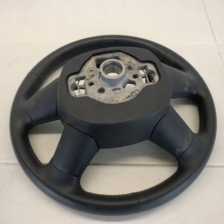VOLANT ORIGINALE CUIR EN BON ÉTAT AUDI A6 C7 4G LIFT 17R