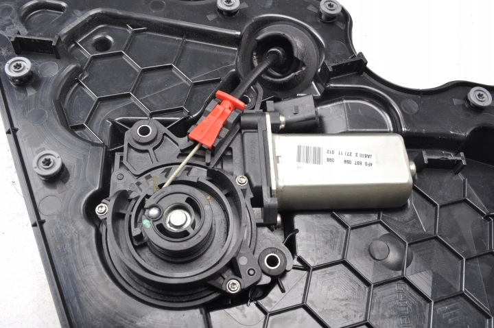AUDI A8 D4 LONG SERRURE DE PORTE GAUCHE ARRIÈRE 4H0839015