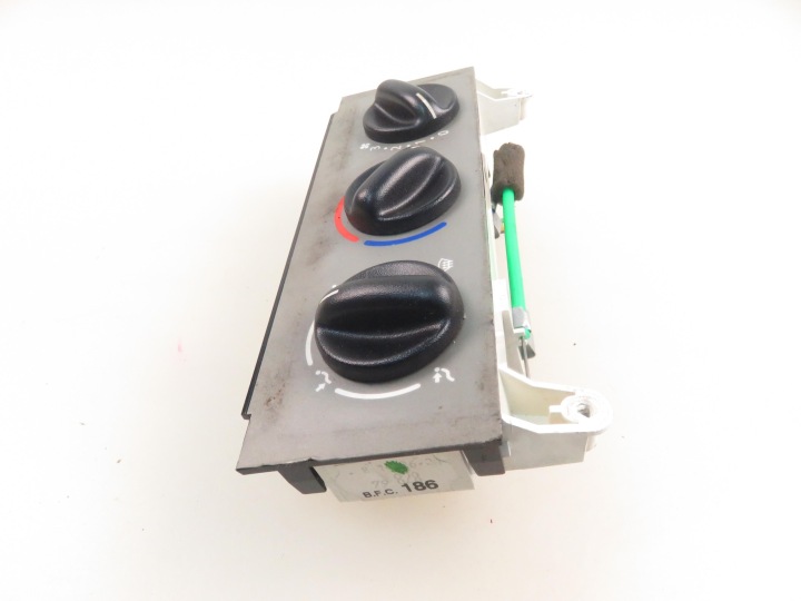 PANNEAU CONDUIT D'AIR AVEC AC RENAULT KANGOO I 9041701917