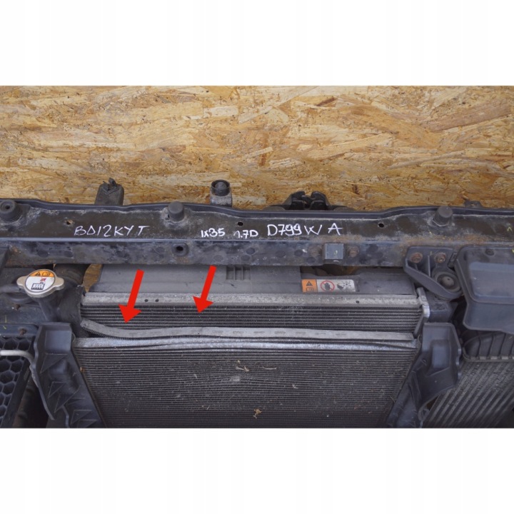 HYUNDAI IX 35 PANNEAU AVANT RADIATEURS VENTILATEUR 1.7 CRDI (D799)