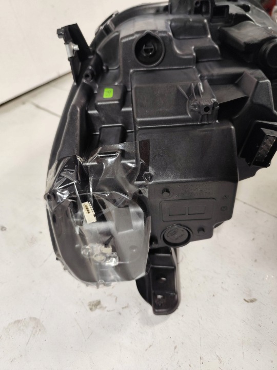 OPEL INSIGNIA B II 17- DROIT AVANT DROITE PHARE ORDINAIRE LED NEUF ORIGINAL EUROPE