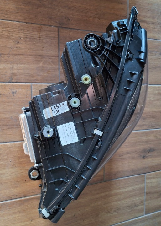 MERCEDES W206 PHARE PROJECTEUR HIGH PERFORMANCE A2069063903 A2069064003