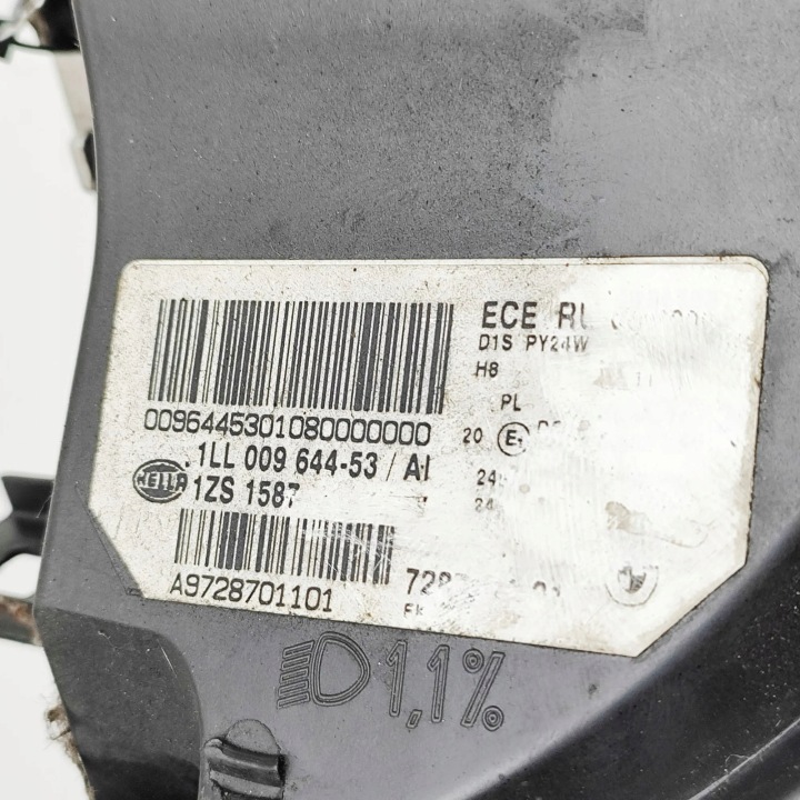 BMW X6 E71, E72 GAUCHE AVANT PROJECTEUR 2011