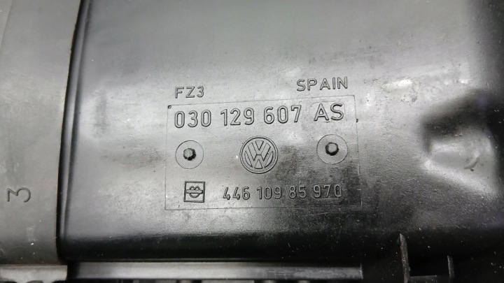 CHÂSSIS FILTRE AIR VW LUPO 6X 1.0B 02R 030129607AS