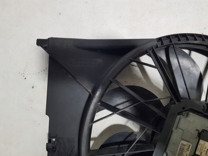 MERCEDES W211 LIFT CLS W219 3.2 3.0 CDI VENTILATEUR RADIATEUR 2115000593