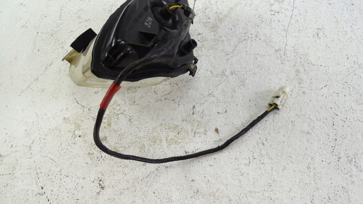 R556 YAMAHA YZF 1000 R1 RN12 R1RN12 PHARE ARRIÈRE ORIGINAL