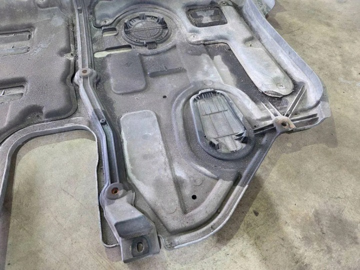 PROTECTION MOTEUR KIA SORENTO II (XM) 291102P500 31040225 2.2L DIESEL 2013