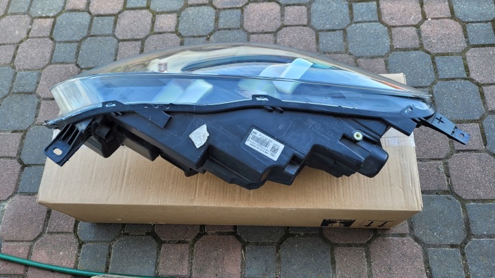 PHARE DROITE AVANT AVANT FORD KUGA MK3 PROJECTEUR DROIT FORD KUGA MK3 POUCES