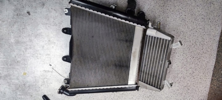 BMW S1000R 2022R RADIATEUR LIQUIDE HUILES VENTILATEUR
