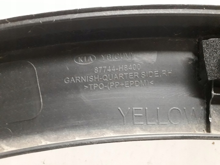 KIA STONIC 17- MOULURE GARDE-BOUE DROITE ARRIÈRE ARRIÈRE 87744-H8400