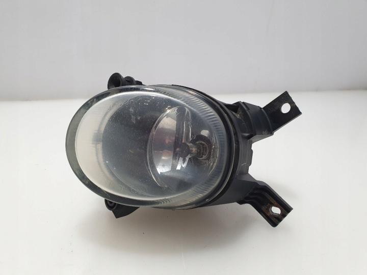A3 8P GRILLE BOUCHON PARE-CHOCS AVANT DROITE PHARES ANTIBROUILLARD 8P0807682E ORIGINAL
