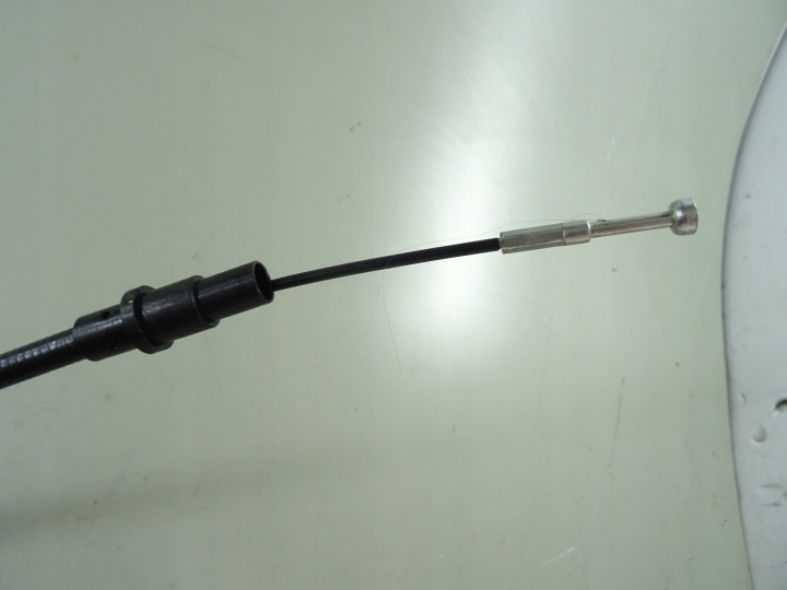 CÂBLE ADHÉRENCE VOLKSWAGEN T4 7D1721335 OEM