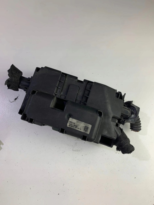BOÎTE FUSIBLES OPEL CORSA D