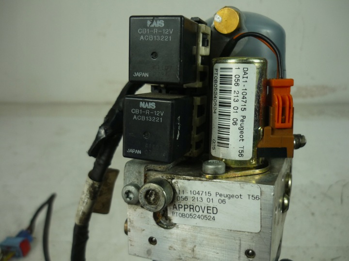 POMPE CONTRÔLEUR TOITS SERVOMOTEUR TOITS PEUGEOT 307 CC 10562130106