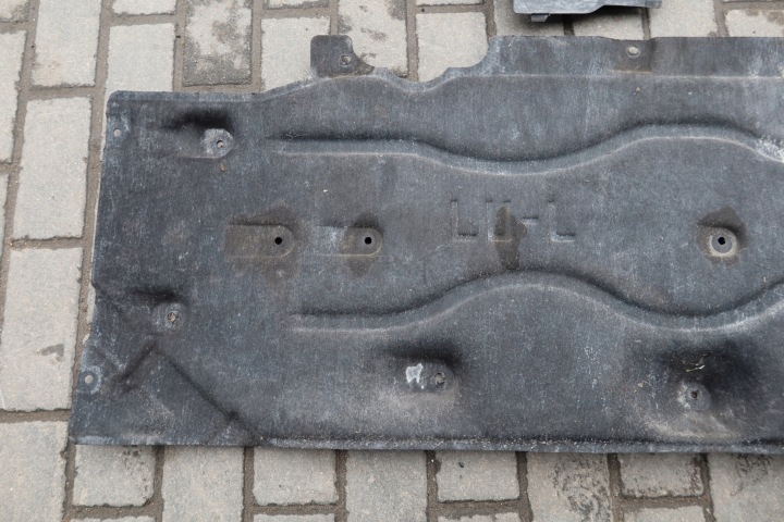 PROTECTION CHÂSSIS GAUCHE ENSEMBLE BMW 2 7290807