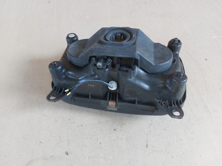 YAMAHA FZ 750 PROJECTEUR PHARE AVANT