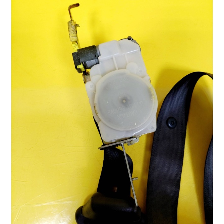 CEINTURE DE SÉCURITÉ DROIT AVANT HYUNDAI TRAJET 045253 NR1326