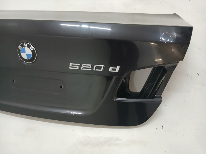 BMW 5 F10 F11 2014 COUVERCLES DE COFFRE COUVERCLES DE COFFRE