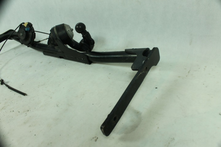 GD GOLF VII CROCHET ATTELAGE MODULE 5G0803880