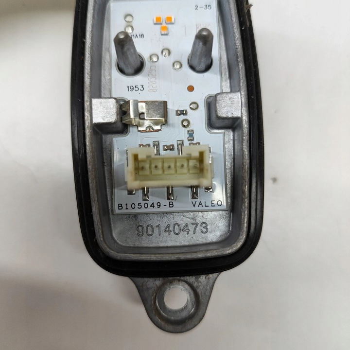 BMW I3 2020 MODULE DIRECTEUR STATECZNIKIEM LED