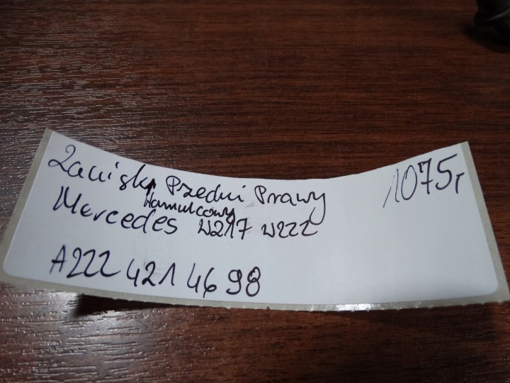 ÉTRIER DE FREIN DE FREIN DROIT AVANT AVANT MERCEDES W217 W222 1