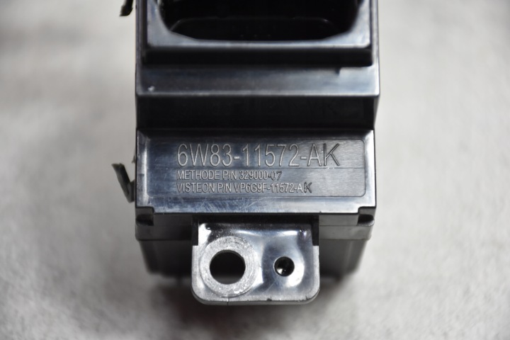CONTACTEUR D'ALLUMAGE CLÉ TÉLÉCOMMANDE JAGUAR XF X250 6W8311572AK