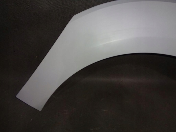 MOULURE GARDE-BOUE AVANT DROITE SEAT ALTEA XL 5P8853718
