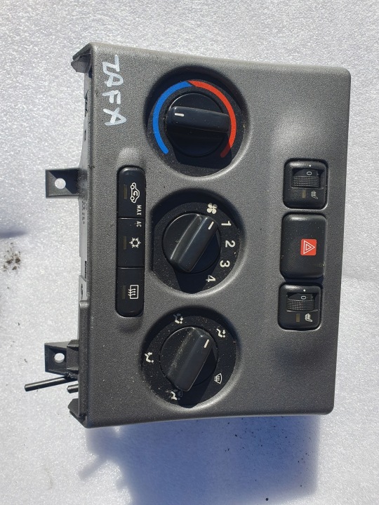 AMPOULE ÉCLAIRAGE CABINES OPEL ZAFIRA A 2001R 2.2 DTI CODE Y21Z FONCTIONNEL