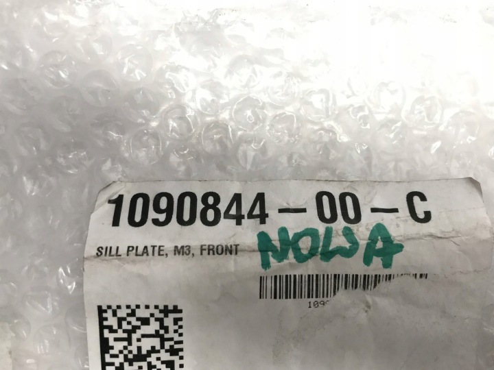 TESLA MODÈLE 3 MOULURE SEUIL AVANT 109084400C