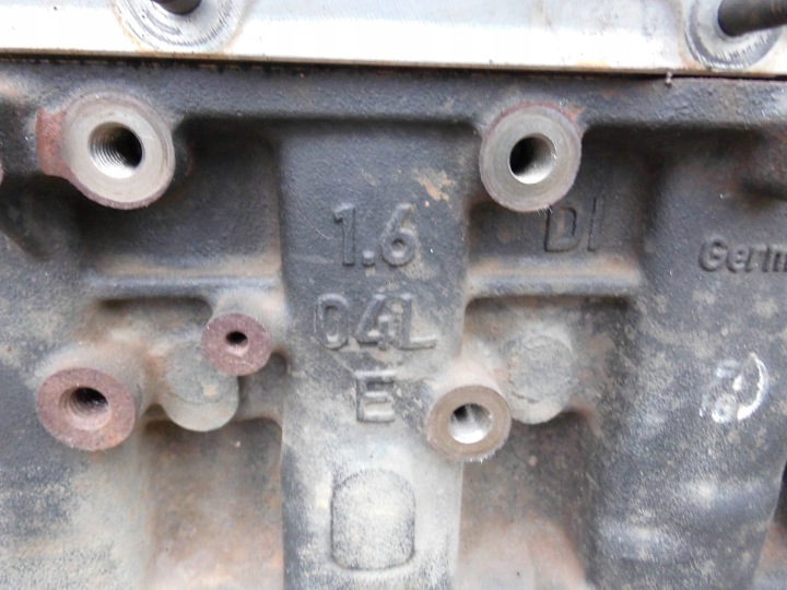 MOTEUR POMPE INJECTION CLH A3 8V LEON OCTAVIA III GOLF VII 1.6TDI 142TYS