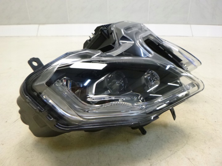 BMW S1000XR AVEC 1000 XR PHARE PROJECTEUR AVANT LED